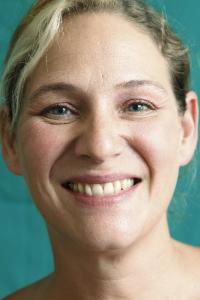 Chacun de mes visages / Each of my Faces